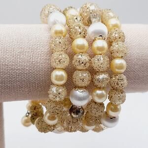 Vintage 1950s Beaded Bracelet – Gold & Pearl Memory Wire Wrap